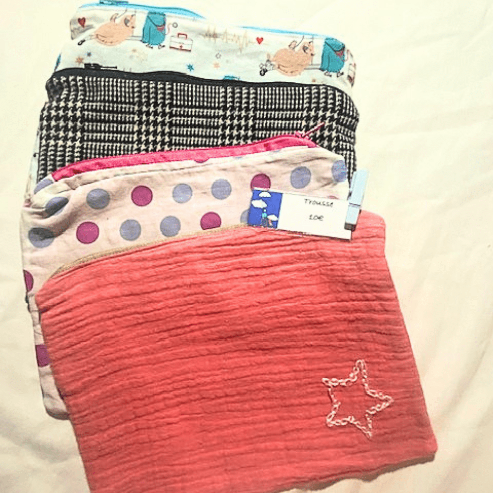 Jolie trousse doublée 10€